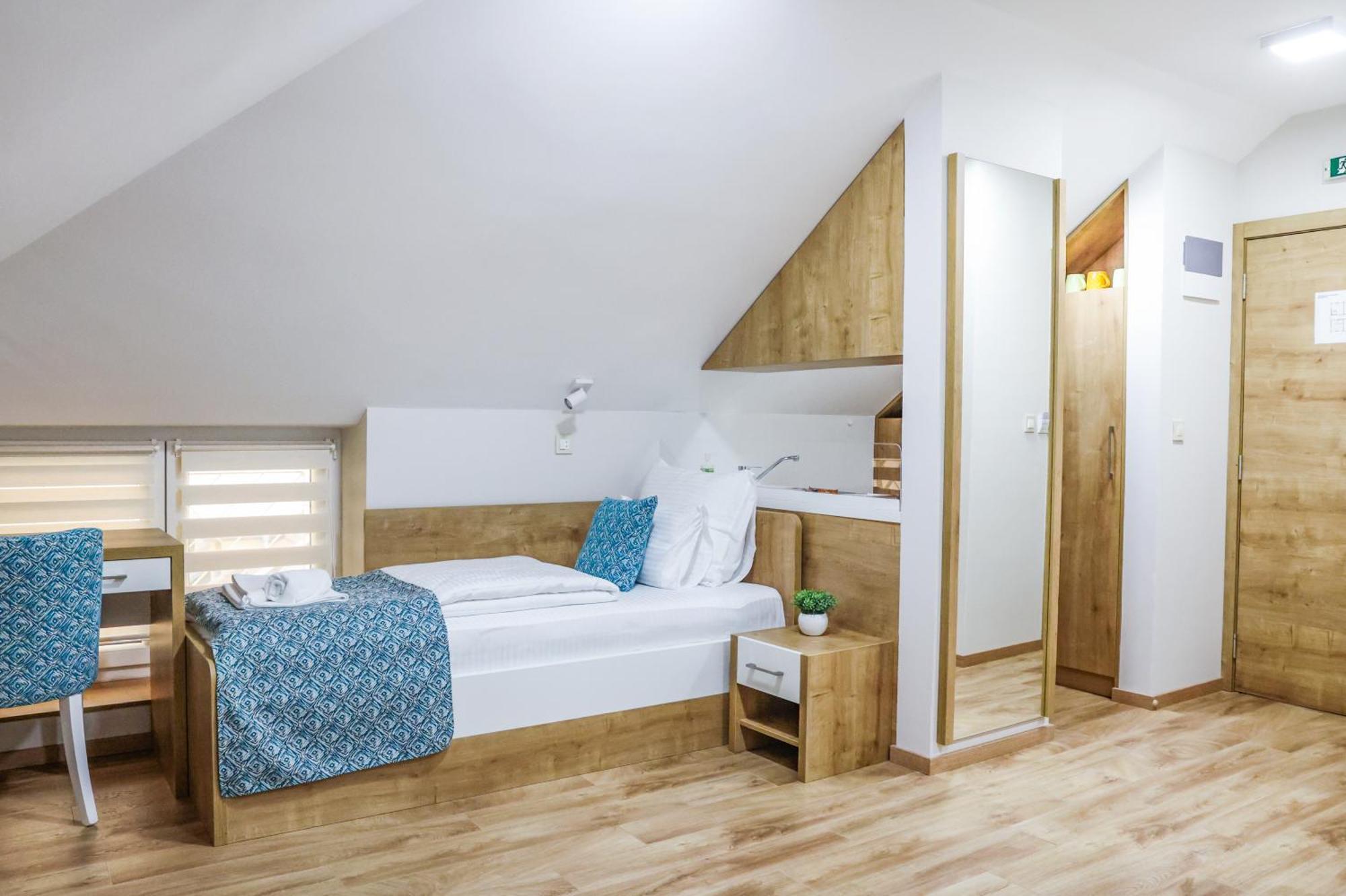 Grand Park Rooms & Apartments Τσάτσακ Εξωτερικό φωτογραφία