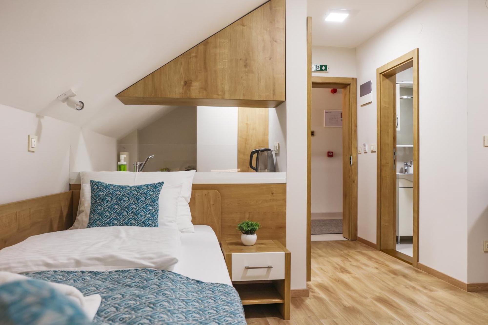 Grand Park Rooms & Apartments Τσάτσακ Εξωτερικό φωτογραφία