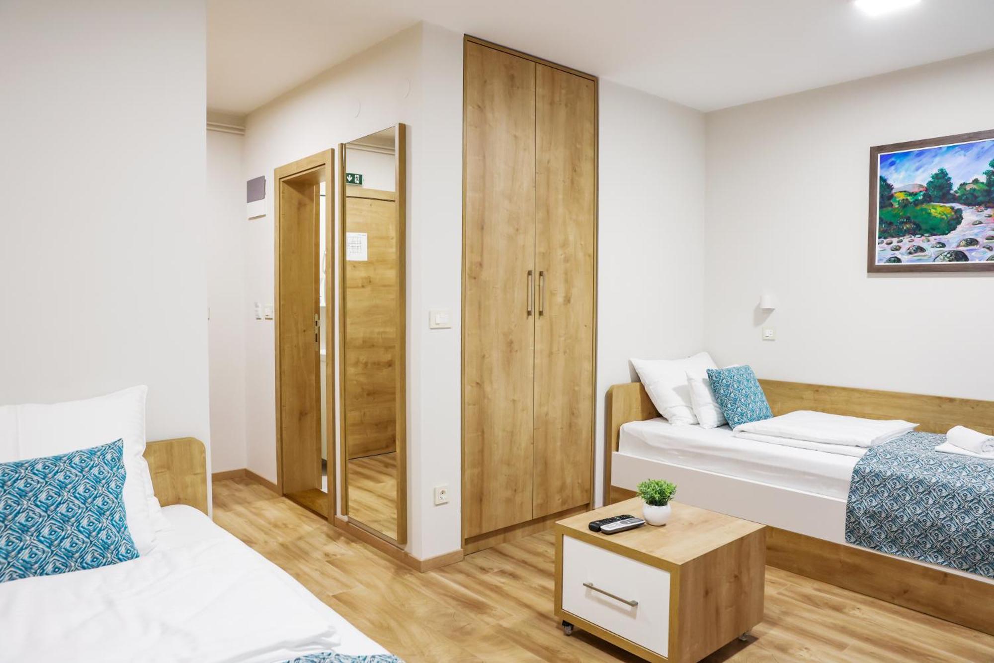 Grand Park Rooms & Apartments Τσάτσακ Εξωτερικό φωτογραφία